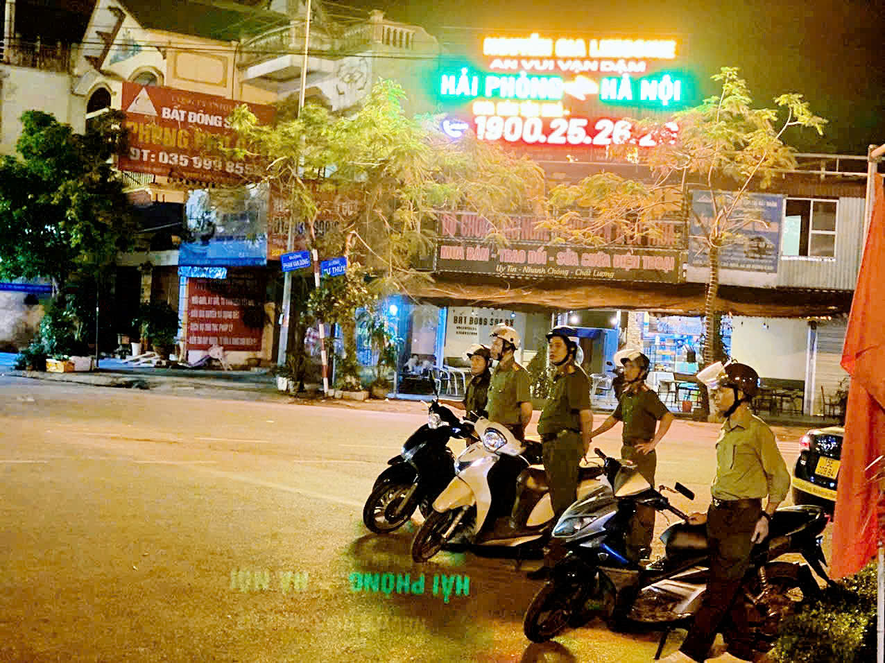 Công an phường Hoà Nghĩa (Dương Kinh): Tăng cường bảo đảm ANTT, trật tự đường hè dịp Lễ hội Hoa phượng đỏ, Hải Phòng năm 2025